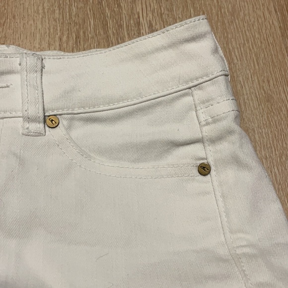 O’Neill White Denim Low Rise Short Shorts - Picture 2 of 7